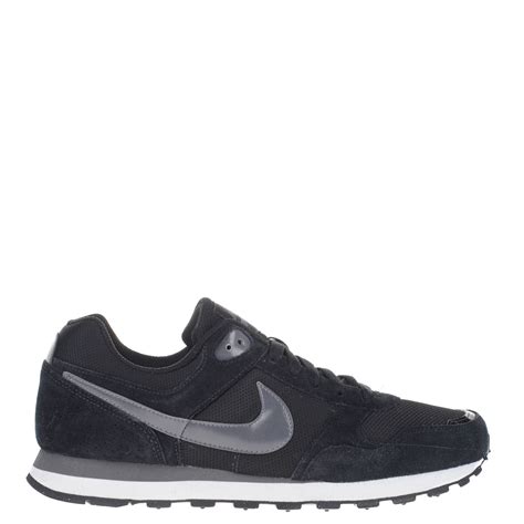 nike heren sneaker zwart|nike clearance outlet stores.